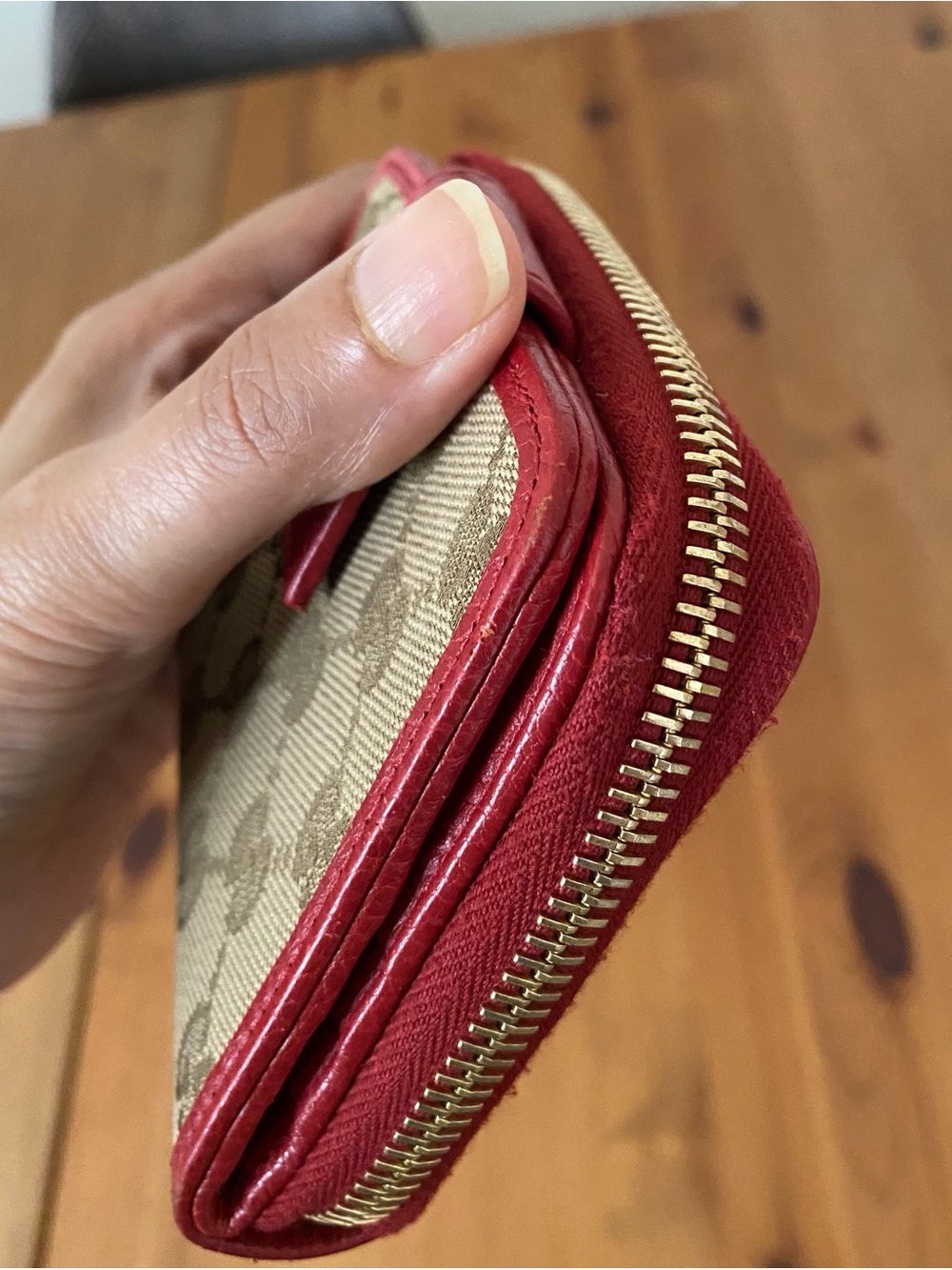 Gucci GG Monogram Canvas Red Leather Small Compact Wallet - Picture 5 of 16